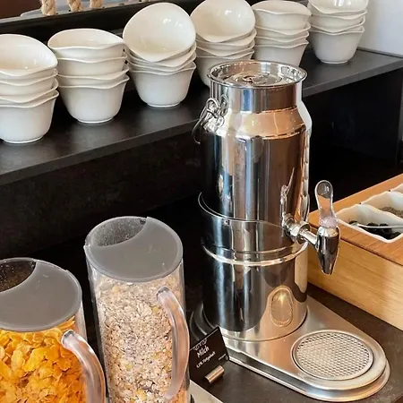 Hotell Ostseehotel *